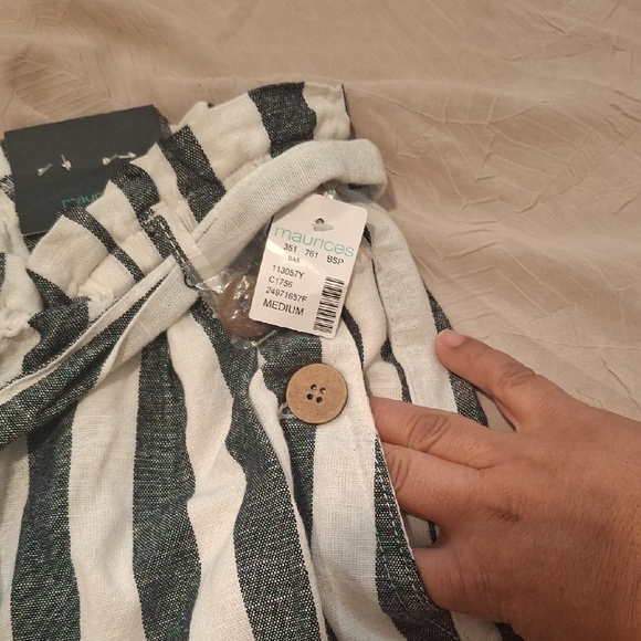 Maurices High Waist Black and White Shorts - Picture 5 of 6